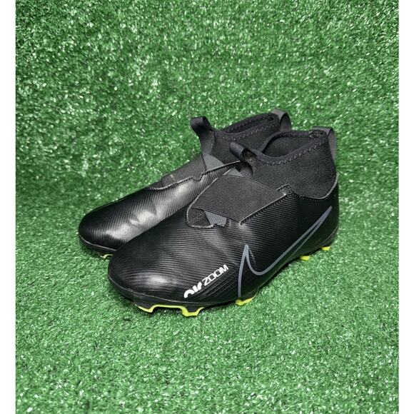 Nike Zoom Mercurial Superfly 9 Soccer Cleats Black Shoes Boys Size 4Y DJ5623-001 - Picture 3 of 9